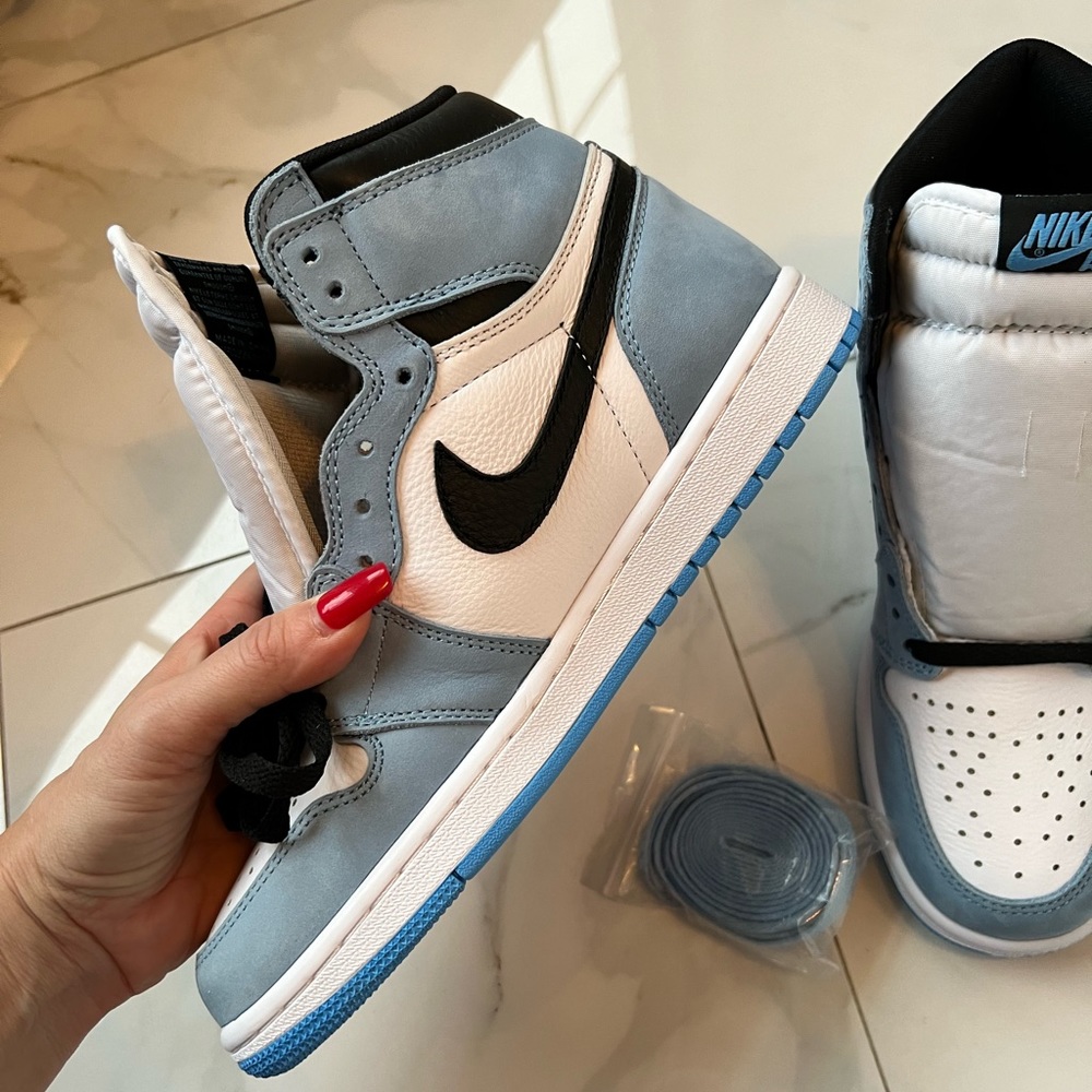 Brand new University Blue Nike Jordan 1 OG Retro High